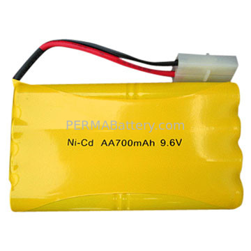 China Rechargeable Ni-CD AA 9.6V 700mAh Battery Pack with Connector supplier